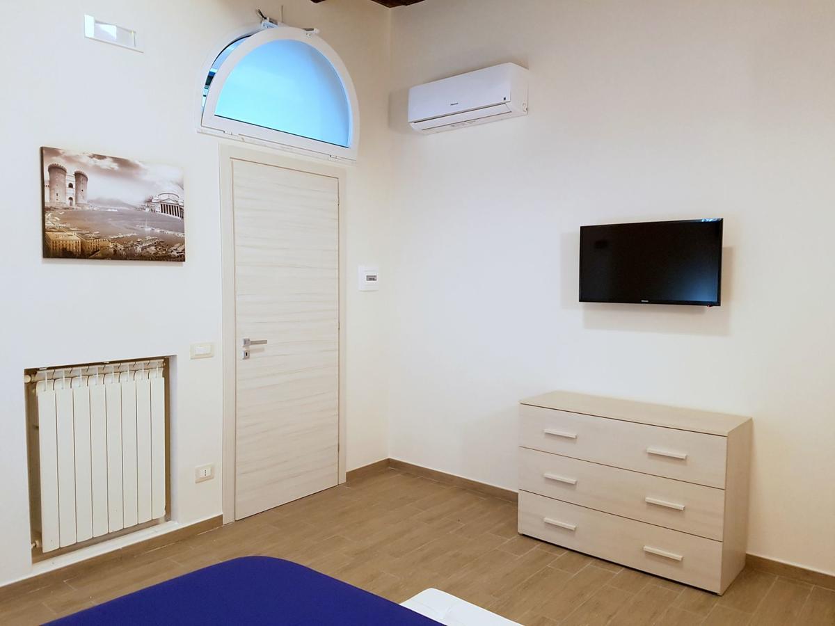Apartcity Naples B&B ภายนอก รูปภาพ