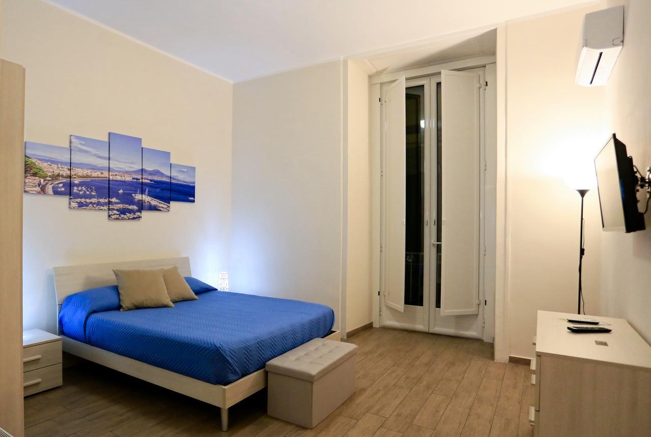 Apartcity Naples B&B ภายนอก รูปภาพ