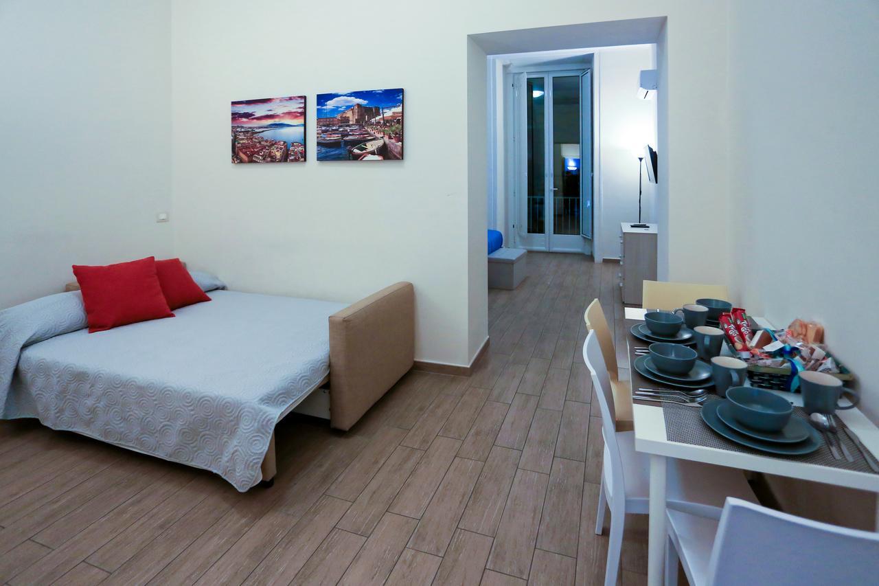 Apartcity Naples B&B ภายนอก รูปภาพ